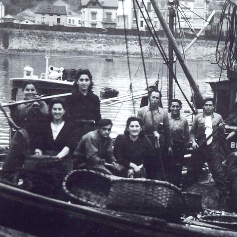 Imagen noticia El papel de la mujer en la industria conservera