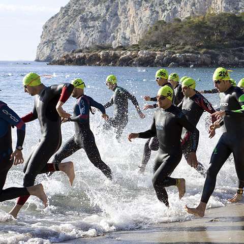 Imagen noticia Las claves de la alimentación para triatletas